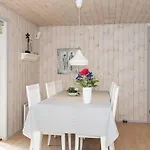 4 Star Holiday Home In Haderslev بيت للعطل *