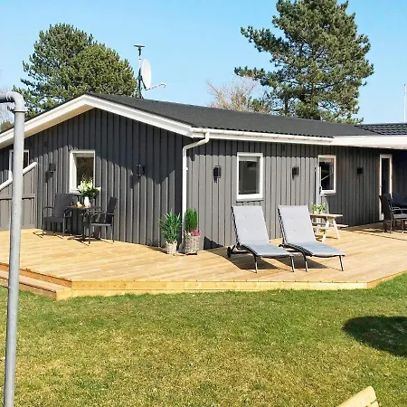 6 Person In Haderslev Holiday home *
